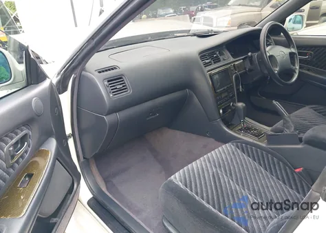 1996 Toyota Mark Ii z USA, uszkodzony, nr VIN JZX100017089